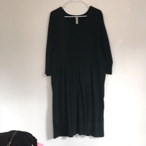 Forrest green dress with pockets.